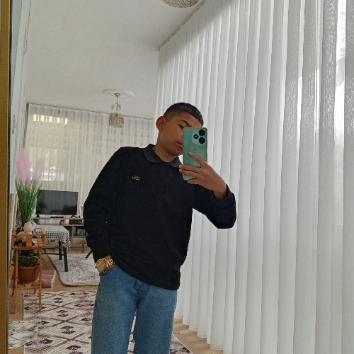 ADEM٭・