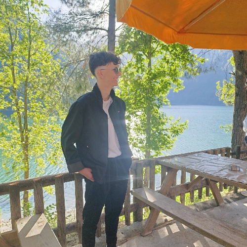 erdenberk54100@gmail.com