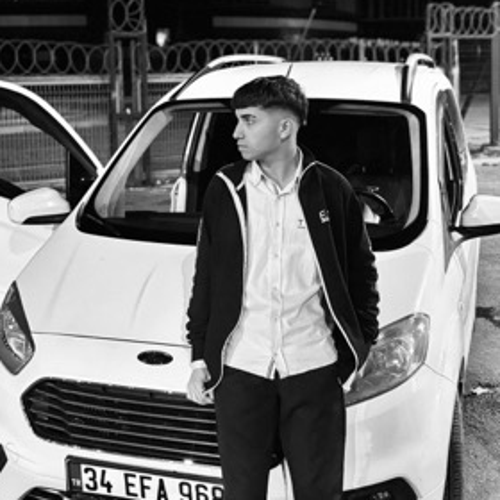 tfm8gjgqyt@privaterelay.appleid.com