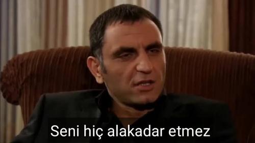 KURTLARVADİSİ logo